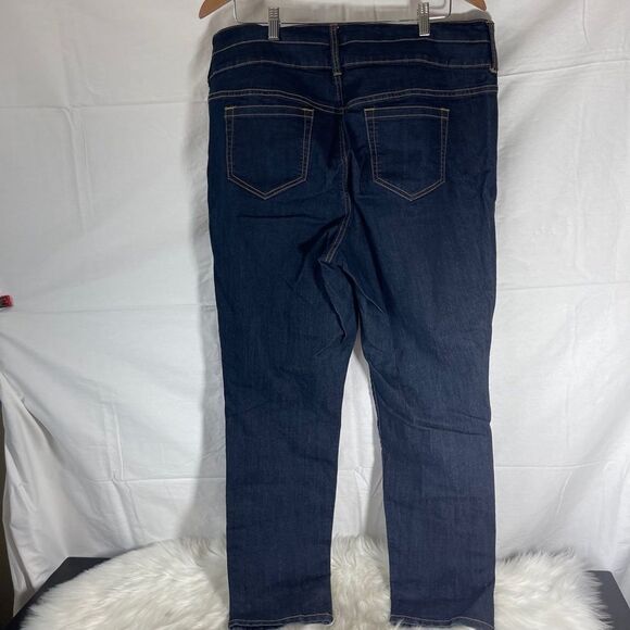Torrid Denim NWOT Jegging Jeans Sz 20 R - Picture 3 of 8